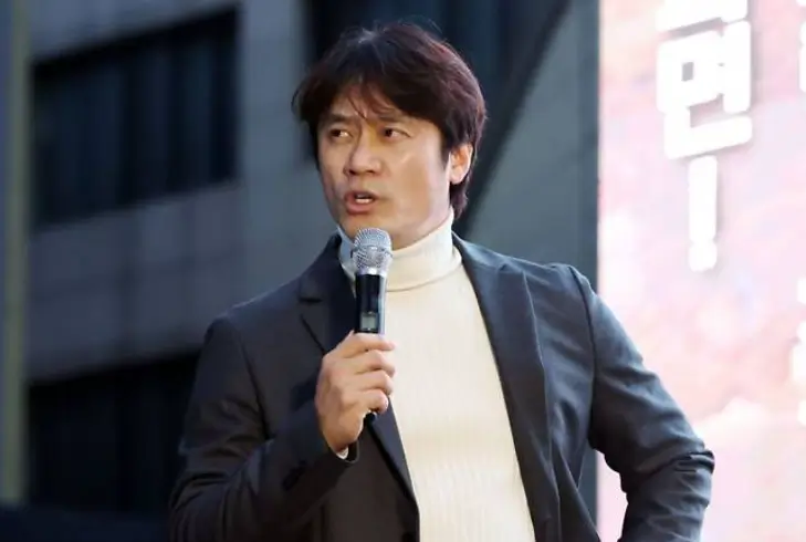 황현필