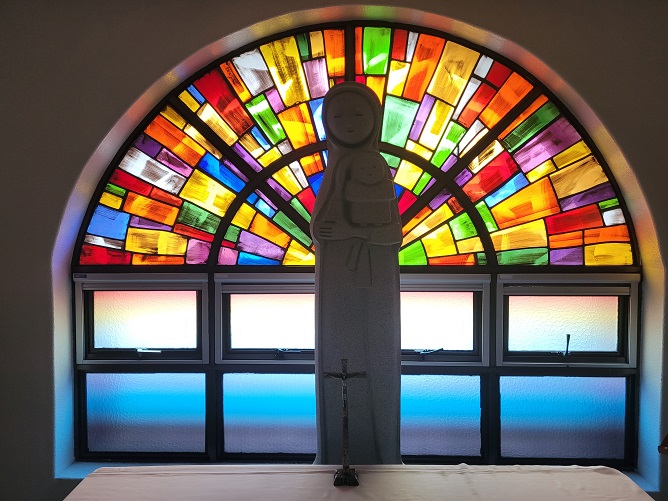 대전 자양동성당 성모자상