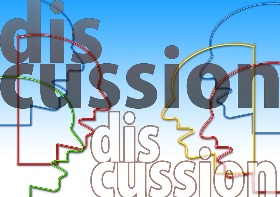 아이디어의 교환은 토론