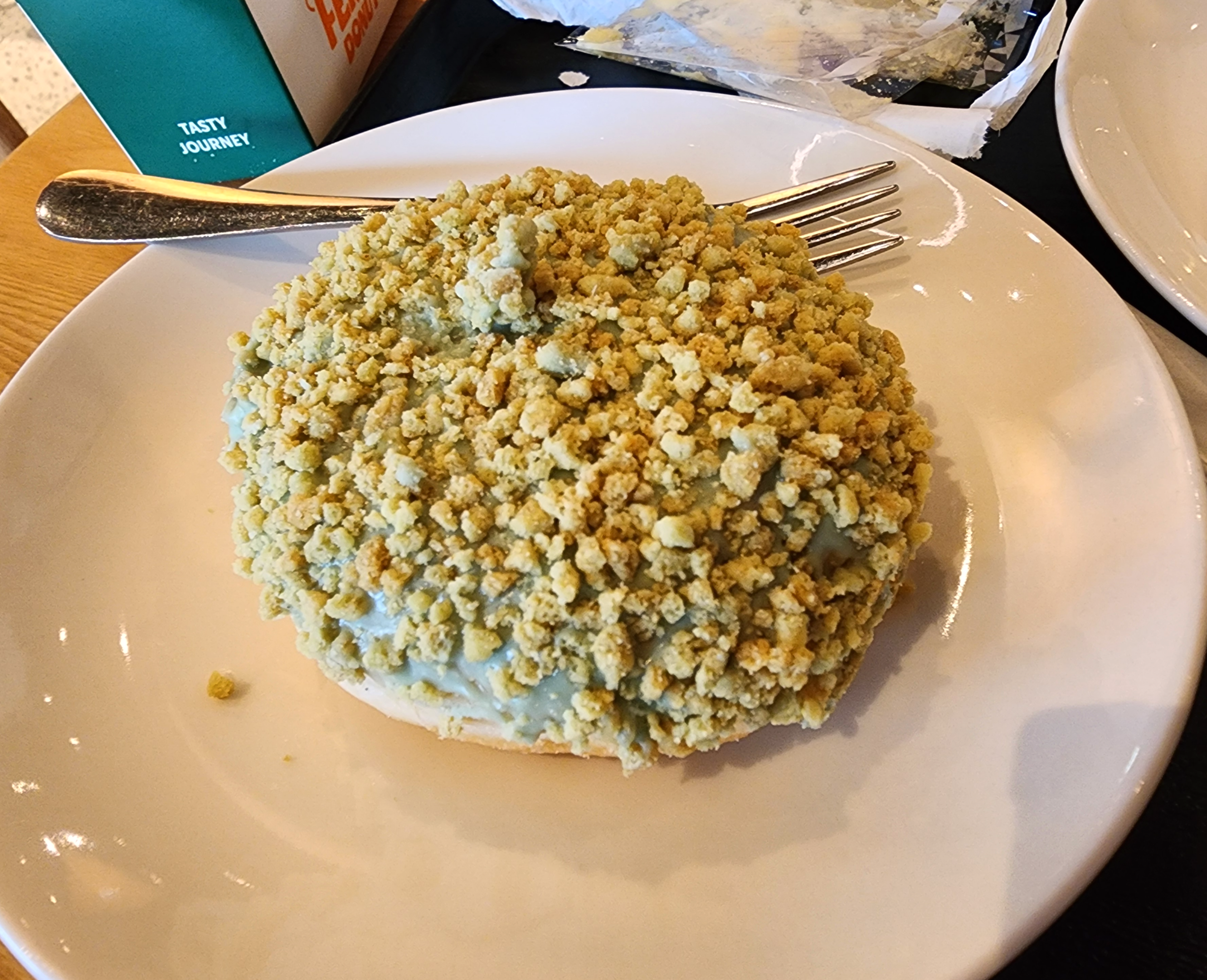 스타벅스_OFD피스타치오크림도넛