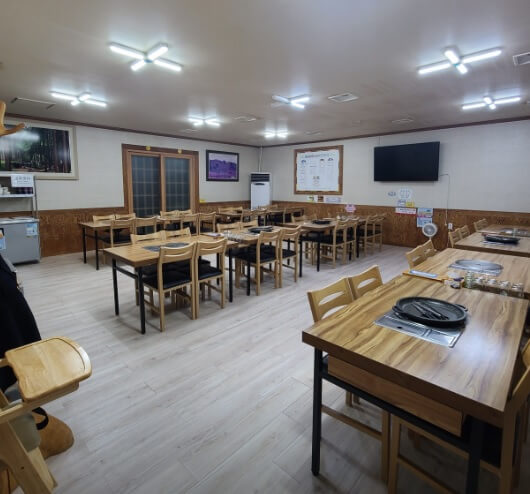 생생정보 믿고 떠나는 스타의 고장 가수 김범룡 전남 장흥 맛집 삼합요리원조 정남진한우식당