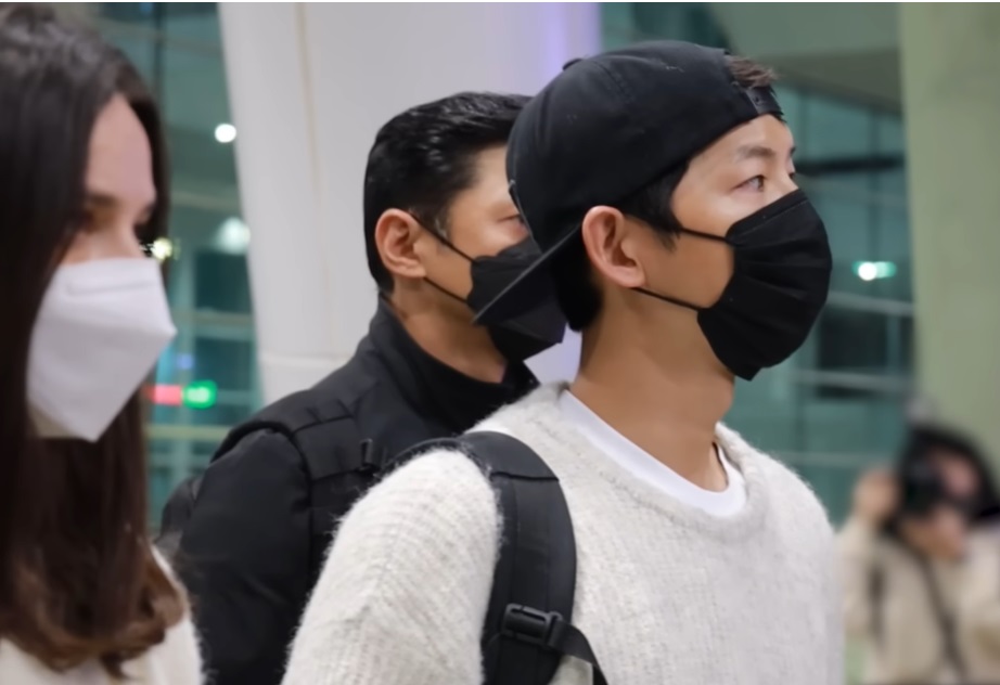 송중기 연인과 함께