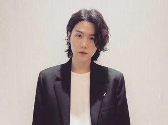  🎤 2025년6월최신아이돌뉴스종합&ndash; 컴백&middot;군입대&middot;이슈정리! (( Latest K-Pop Idol News &ndash; Late June 2025 Round-up!))
