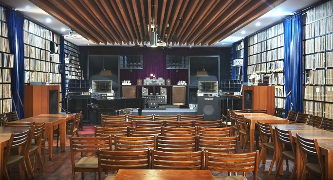 리홀뮤직갤러리