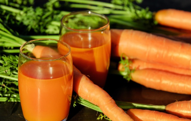 무심코 버린 당근 잎으로 만든 향긋한 부침개