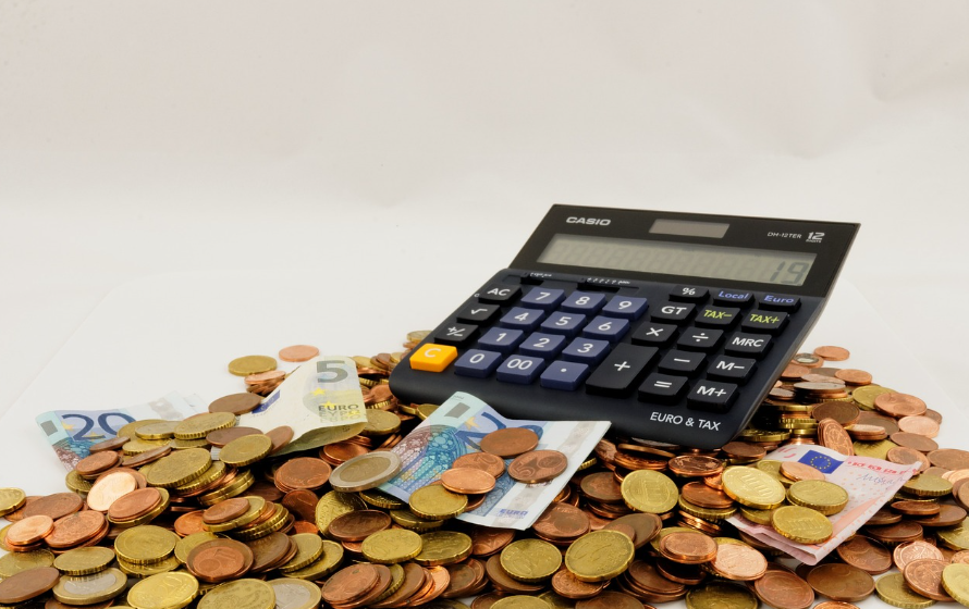 원천세 신고, 계산기랑 동전들