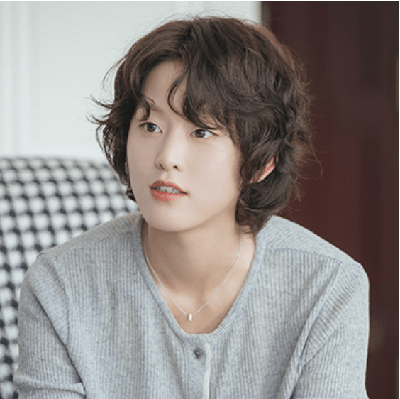 21세기 대군부인 등장인물 캐슬그룹 사람들 도혜정 역의 이연