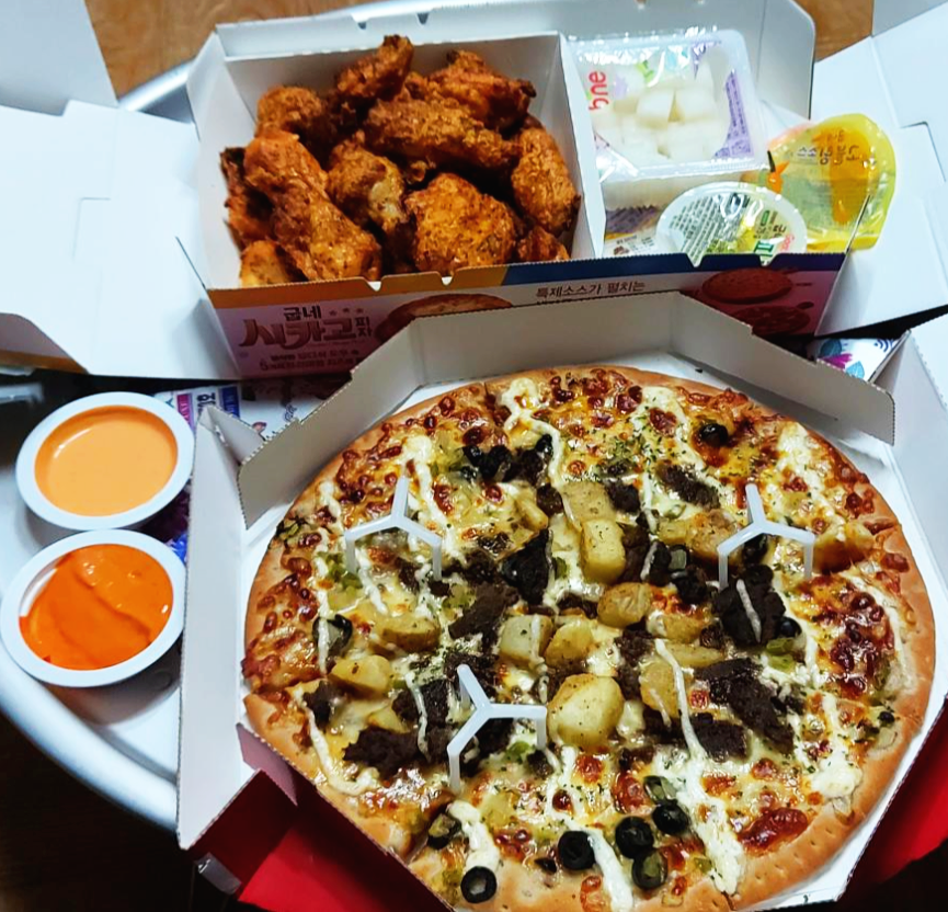 갈비천왕 피자 굽네치킨 갈비천왕 피자