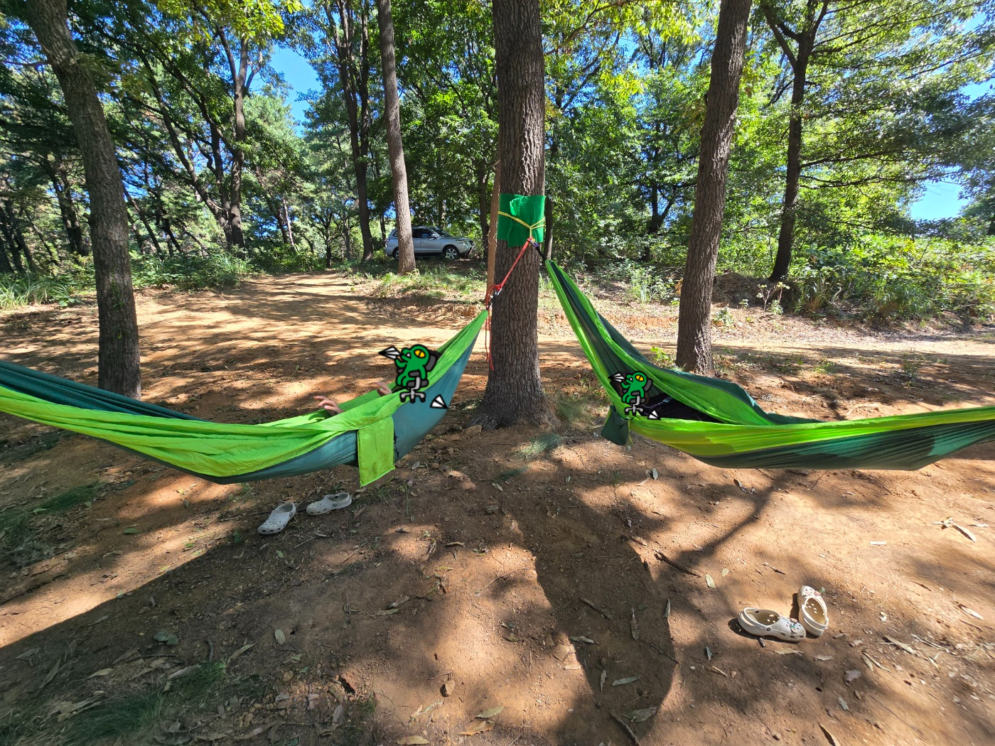 해먹에 누워 시원한 바람도 맞고 쉬어요