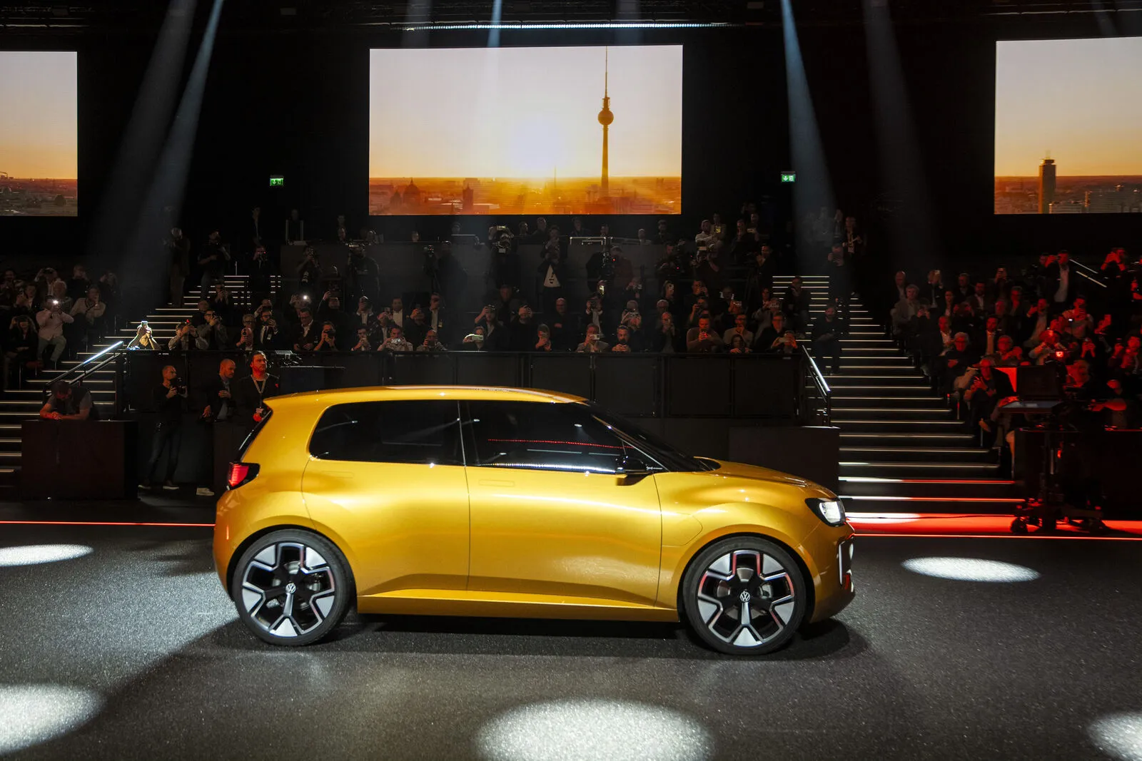 폭스바겐 ID.에브리원 이미지