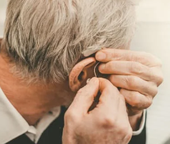 노인 보청기 보조금 신청방법 국가 지원