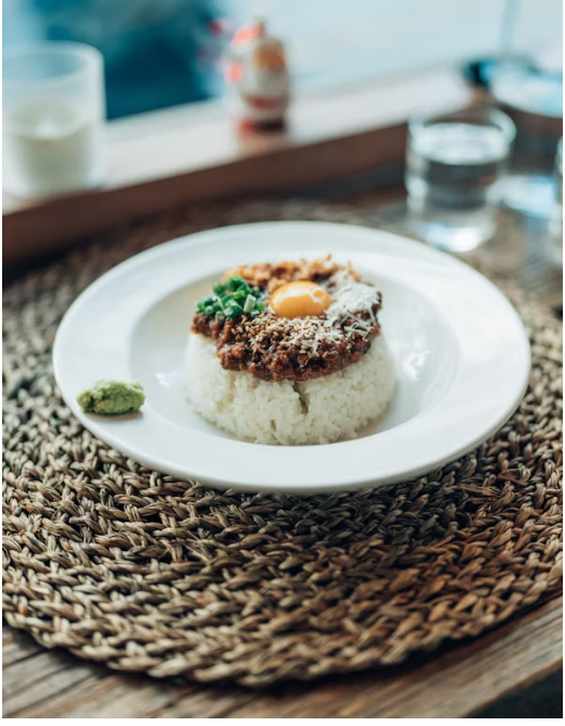 정과 맛의 식탁