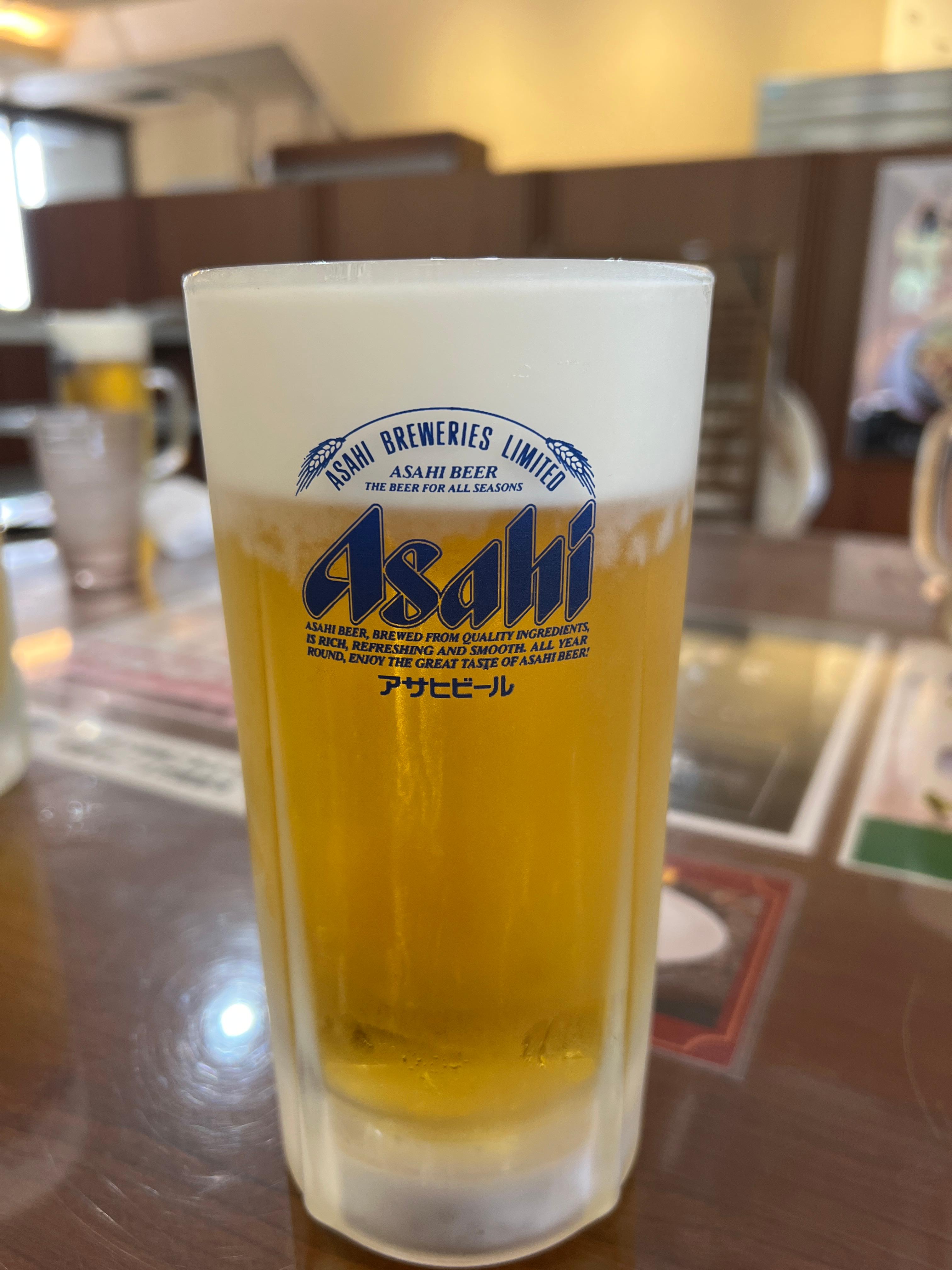 9홀 후 시원한 생맥주 한잔