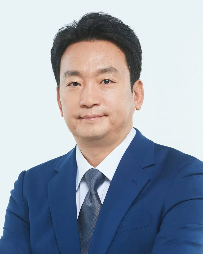 박장범 일가 표현 발끈
