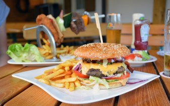 버거킹 일부 매장서 햄버거 일부 메뉴 주문 중단