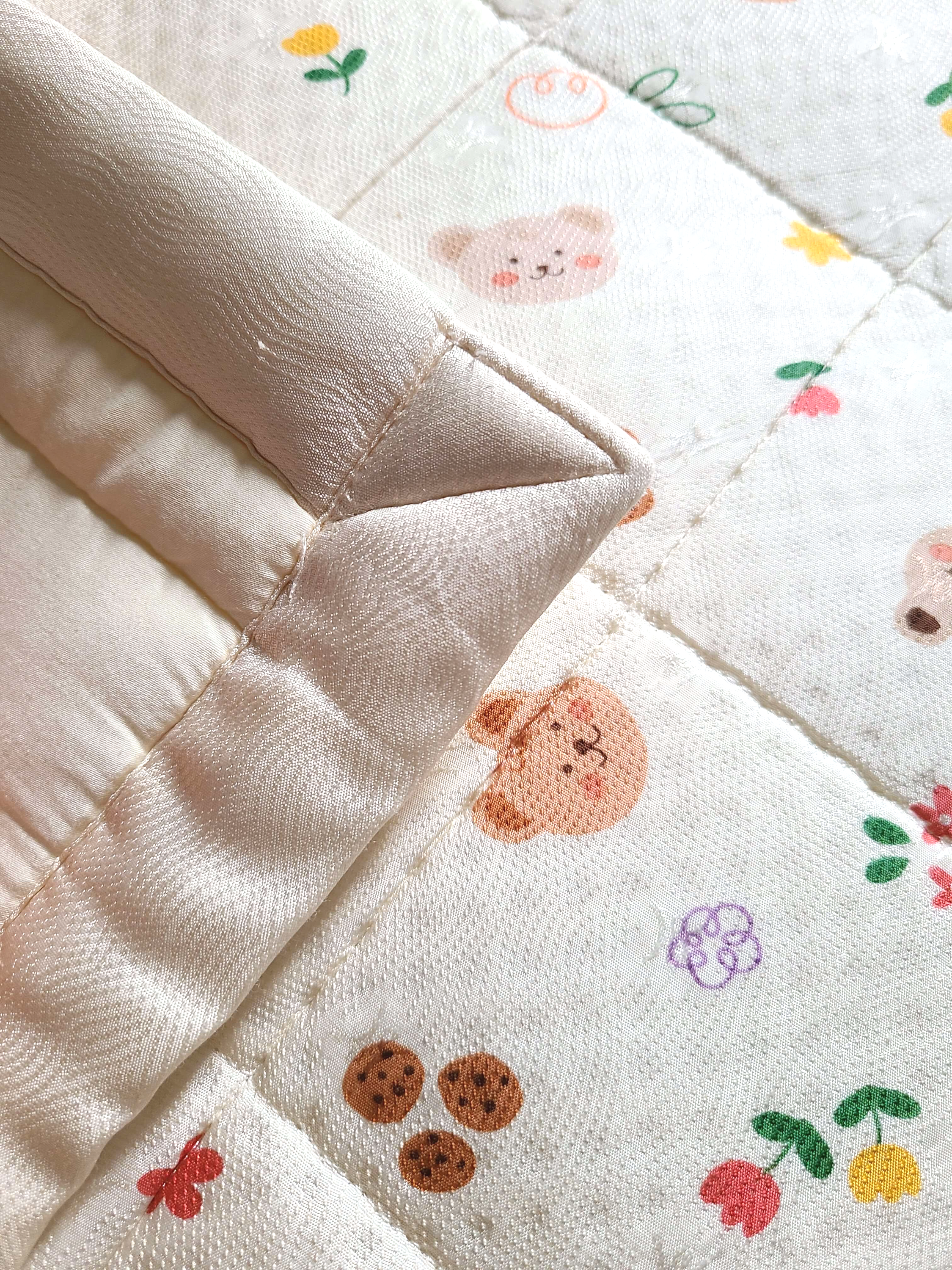 포몽드 쿨매트 앞면과 뒷면