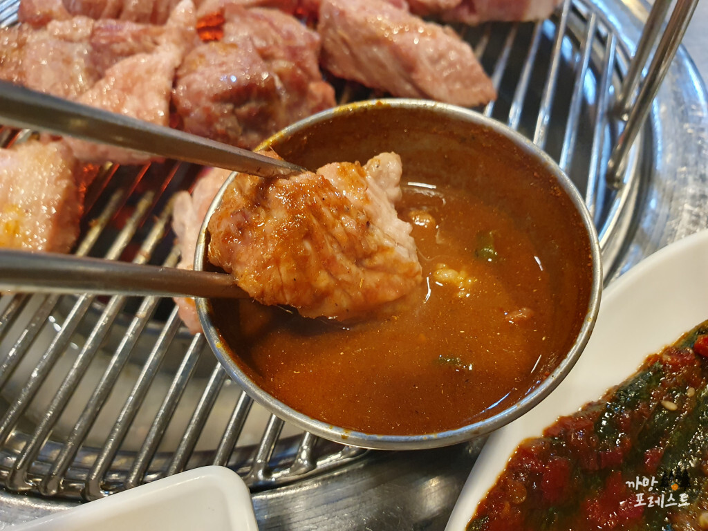 제주 돈사돈 돼지고기