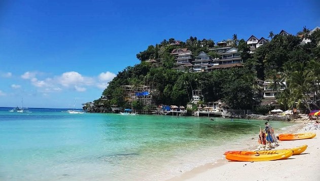 보라카이 디니위드 비치