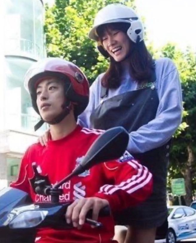 구교환 이옥섭 결혼 언제 했나? 2022년 혼인신고&middot;9년 열애&middot;결혼식 안 한 이유 총정리