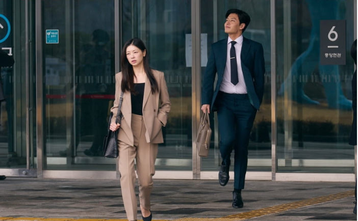 영화 30일 출연진 정보