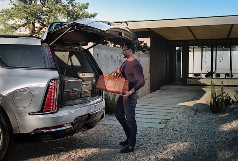 캐딜락 에스컬레이드 IQ