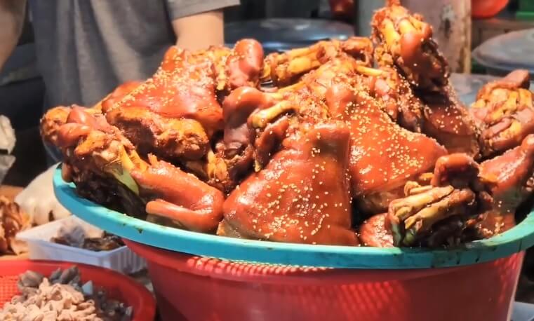 생생정보 택시맛객 용인여행 용인자작나무숲 봄꽃축제 실내스카이다이빙체험 족발맛집 평원집 