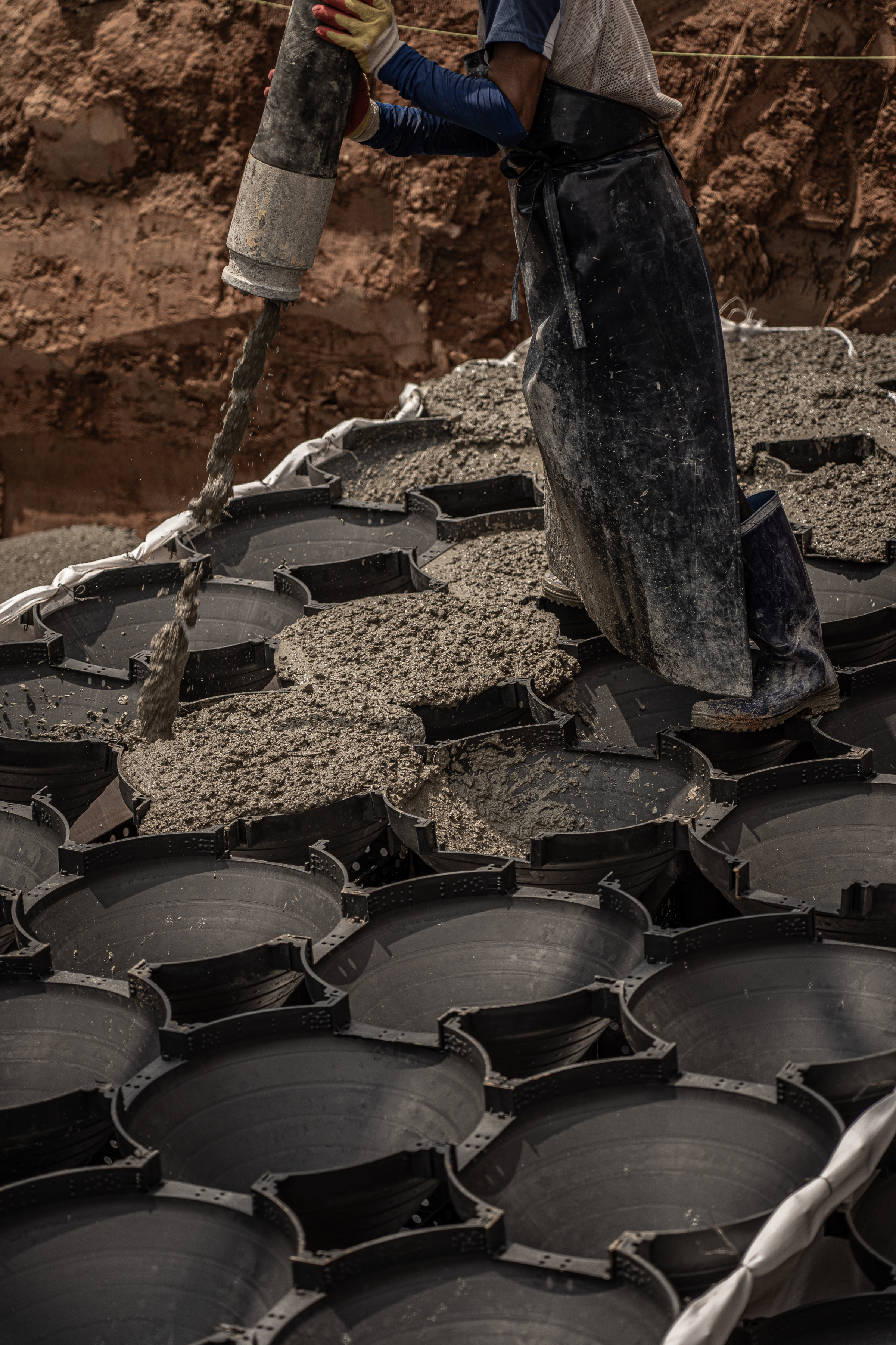 바닥 팽이기초 공법