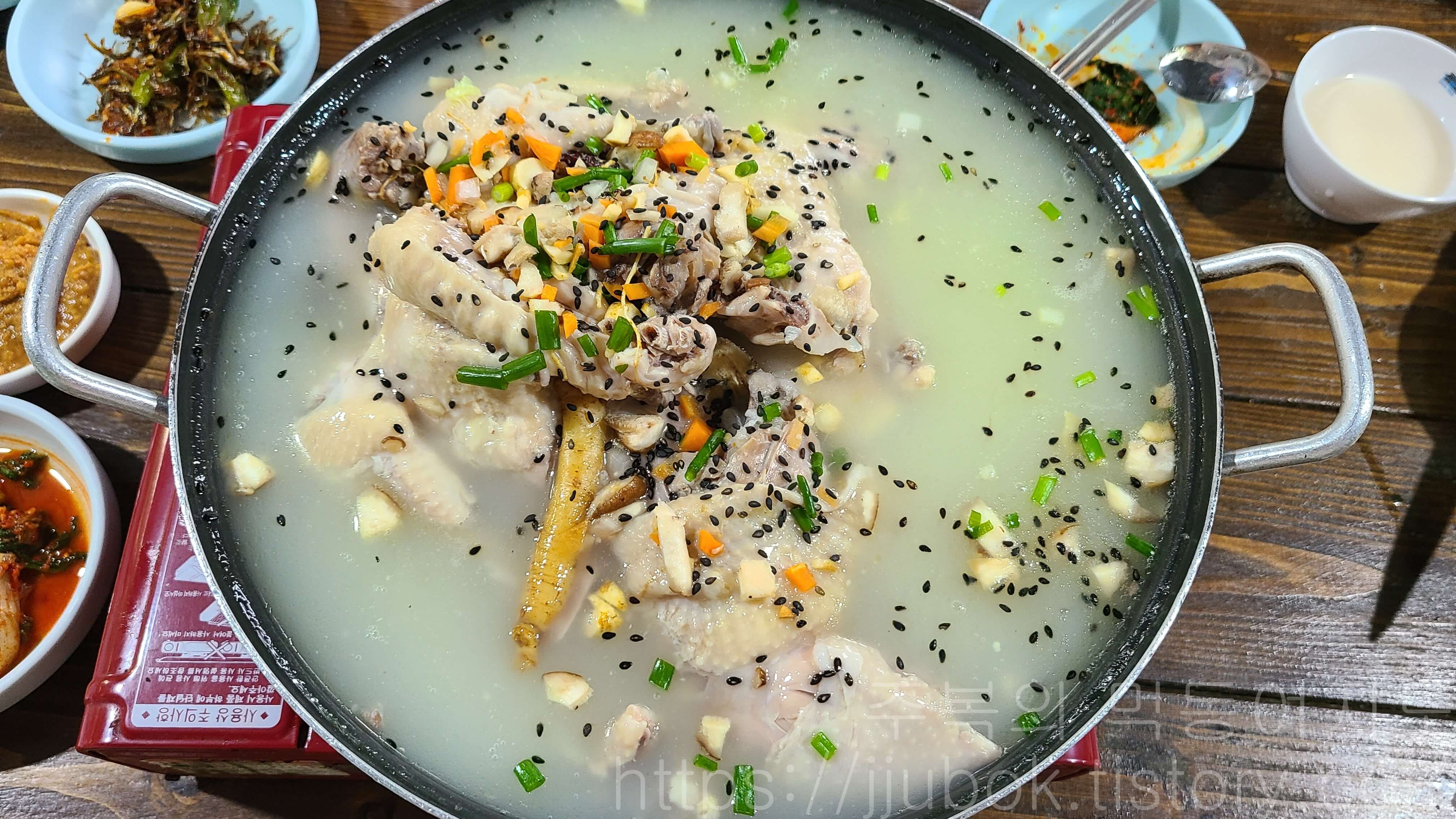 푸른농원-닭백숙