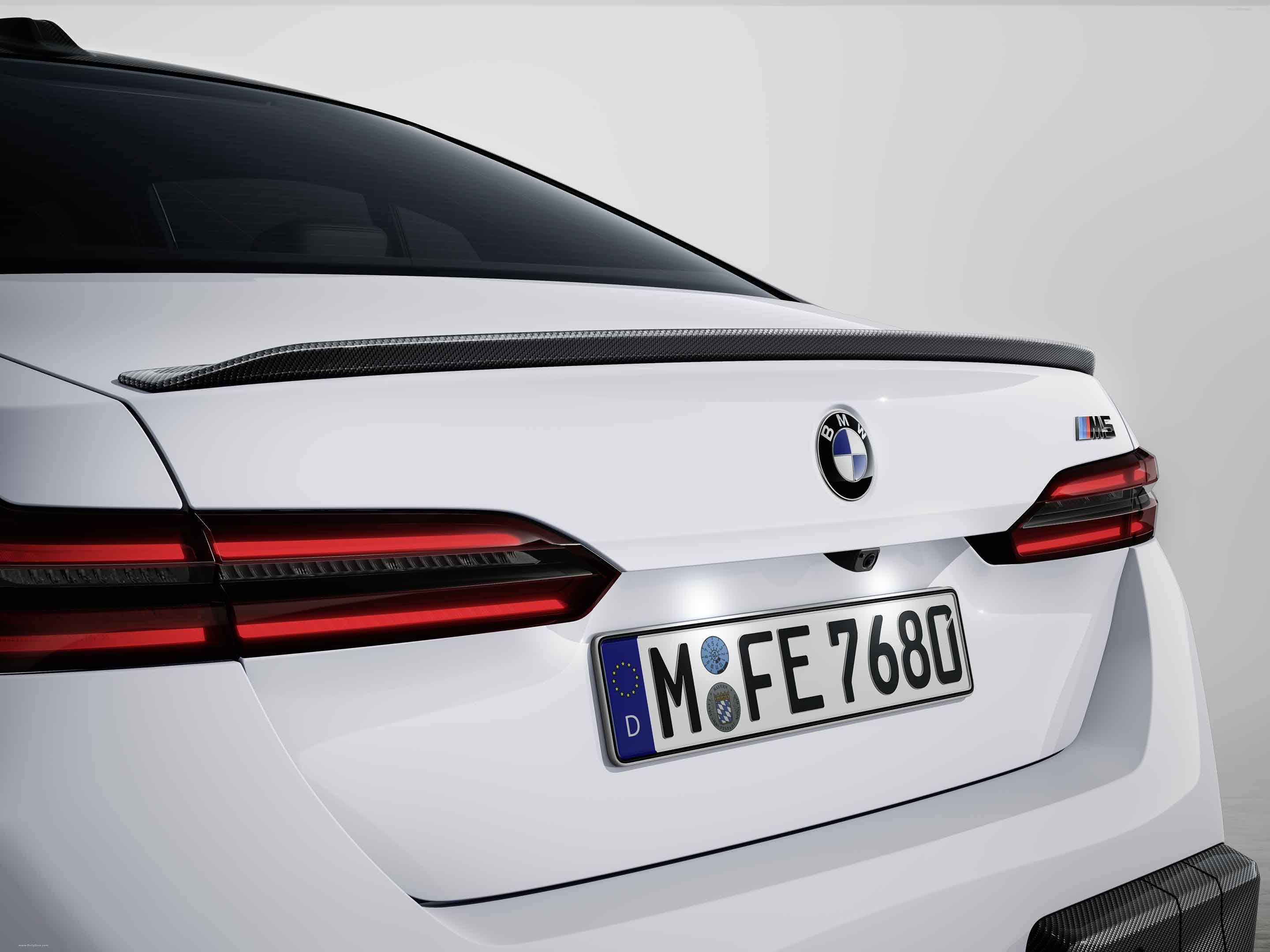 BMW M5 퍼포먼스 패키지