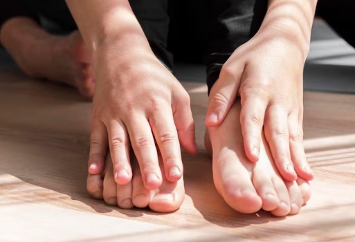 발톱-무좀-증상-생기는-원인-치료-6