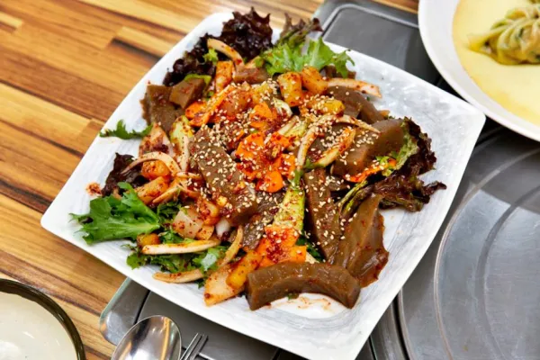 생생정보 대결 맛 대 맛 육개장 즉석 만두전골 vs 활낙지 해물 칼국수