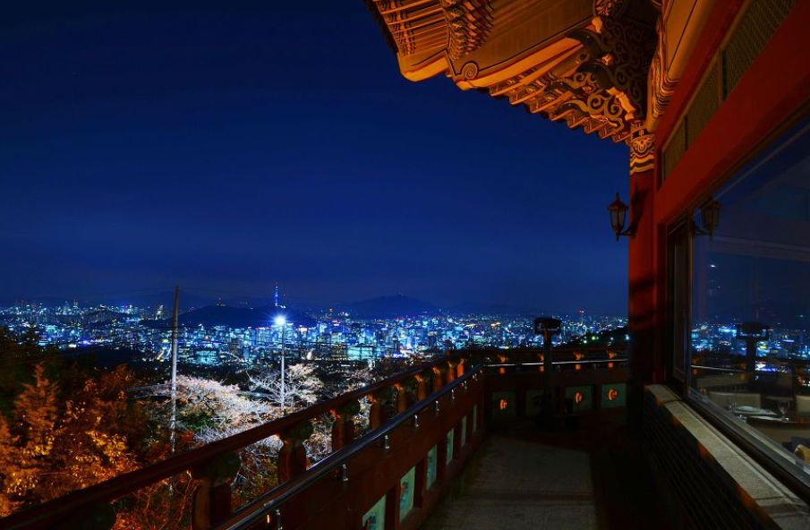 북악팔각정 야경