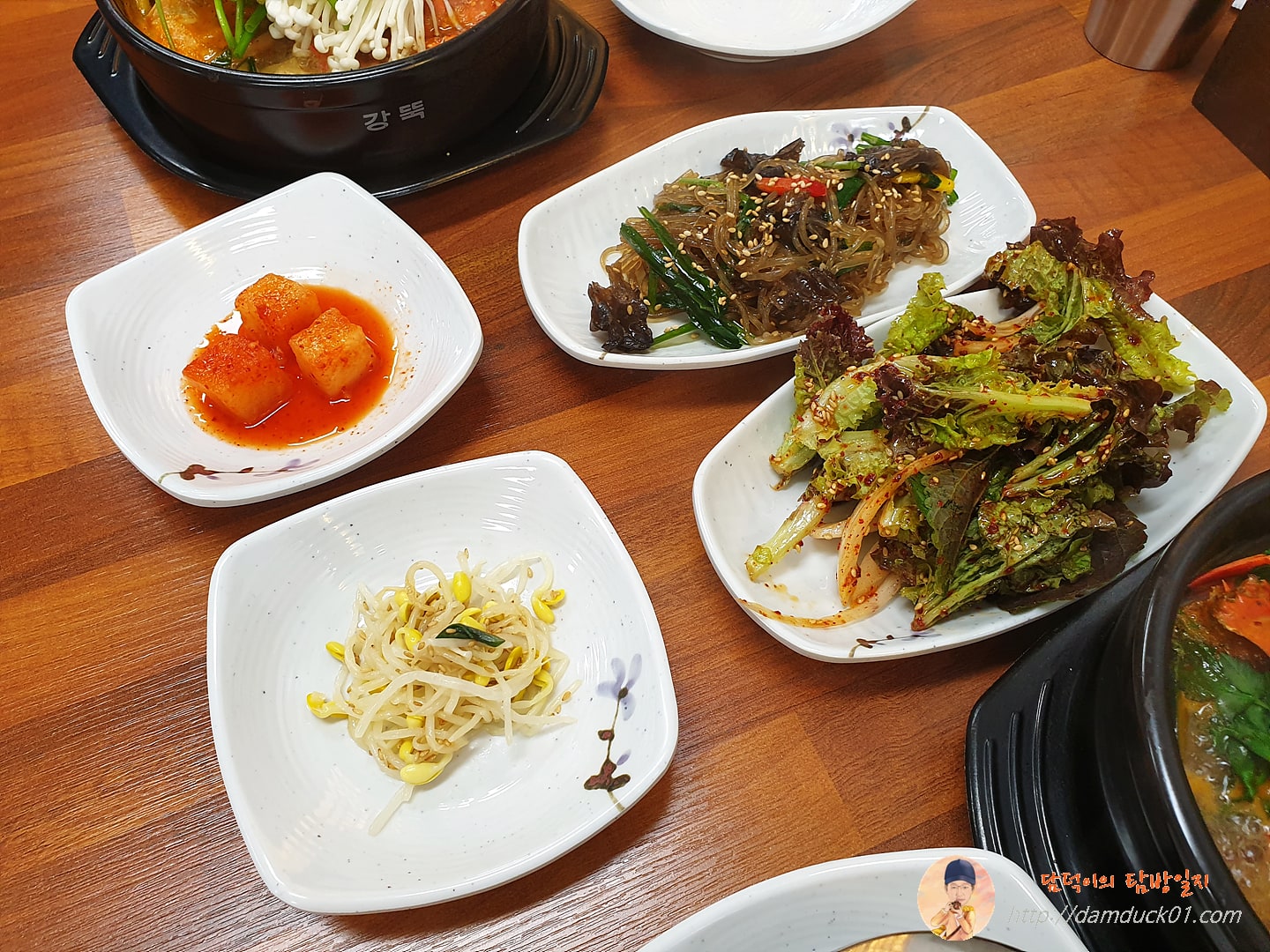 원조봉순게장 반찬 4가지