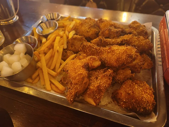 광교 호수공원 치킨집 '오븐마루치킨'