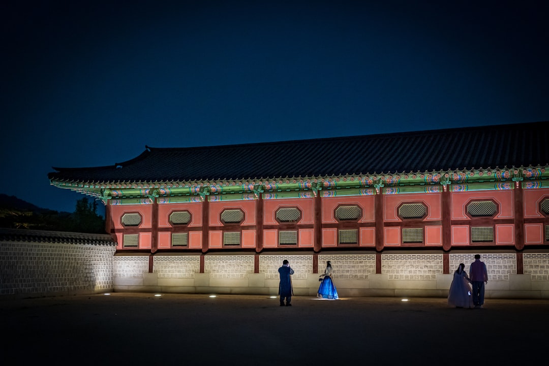 경복궁 야간개장 2025년 상반기: 완벽 가이드 & 예약 꿀팁! ✨ 관련 이미지 1