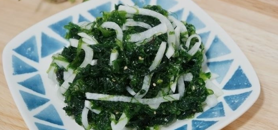 해조류를 충분히 섭취로 기립성 저혈압을 예방할 수 있다.