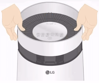 엘지 퓨리케어 공기청정기 필터 청소방법 및 교체시기 덮개 제거 방법2