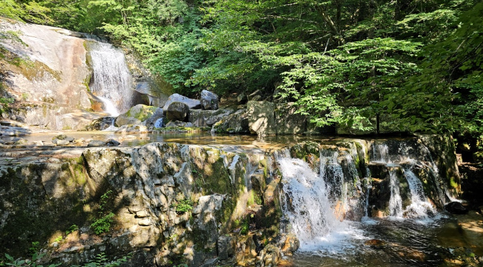 방태산 자연휴양림 이단 폭포