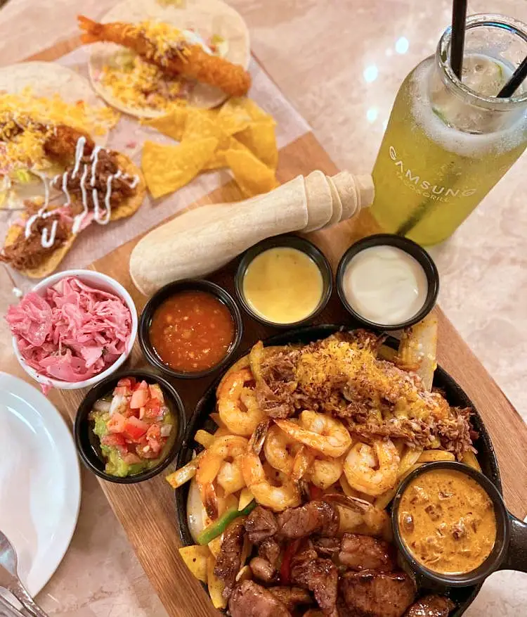 소문의맛집 외식하는날 버스킹 GOD 지오디 김태우 파히타 & 타코 플래터 맛있는 멕시칸 레스토랑 방송 출연 맛집 위치 메뉴 가격 정보