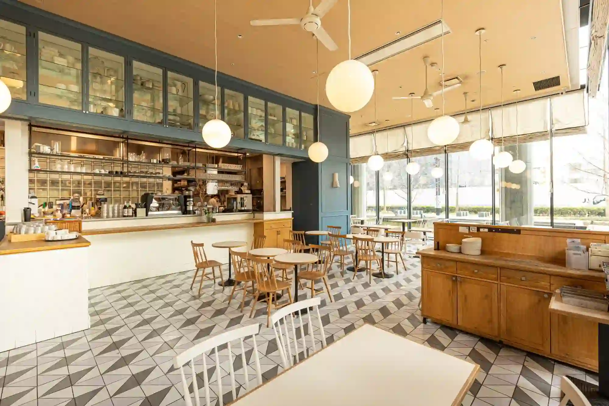 Soholm cafe dining Umeda