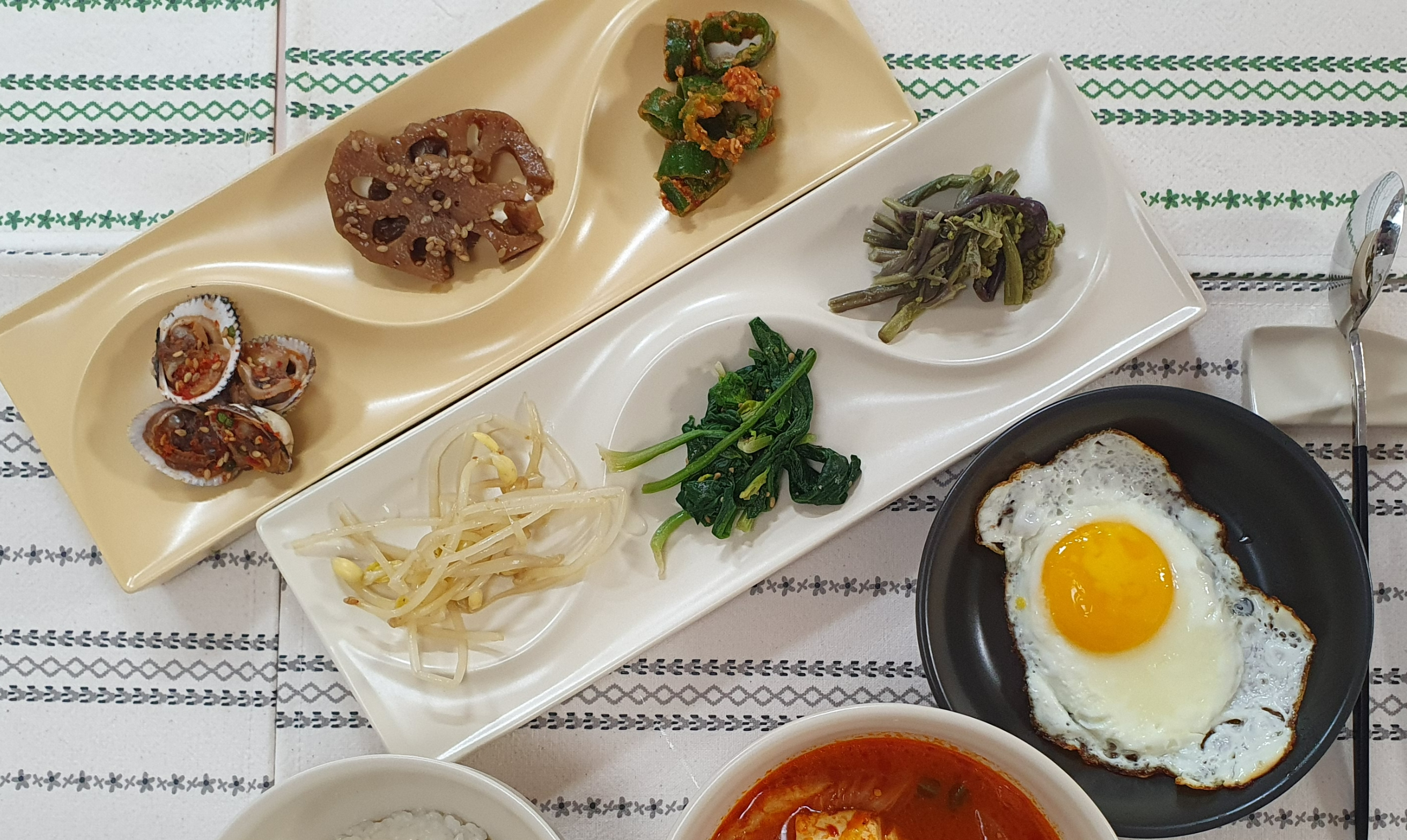 라고아-나눔접시-반찬접시-음식-모습