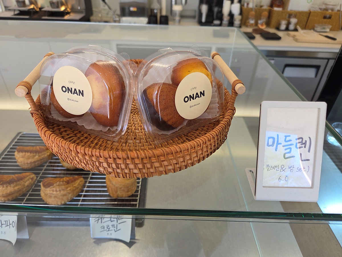 인천 검단 감성 브런치 카페 온안: 모던하고 따스한 분위기 맛집