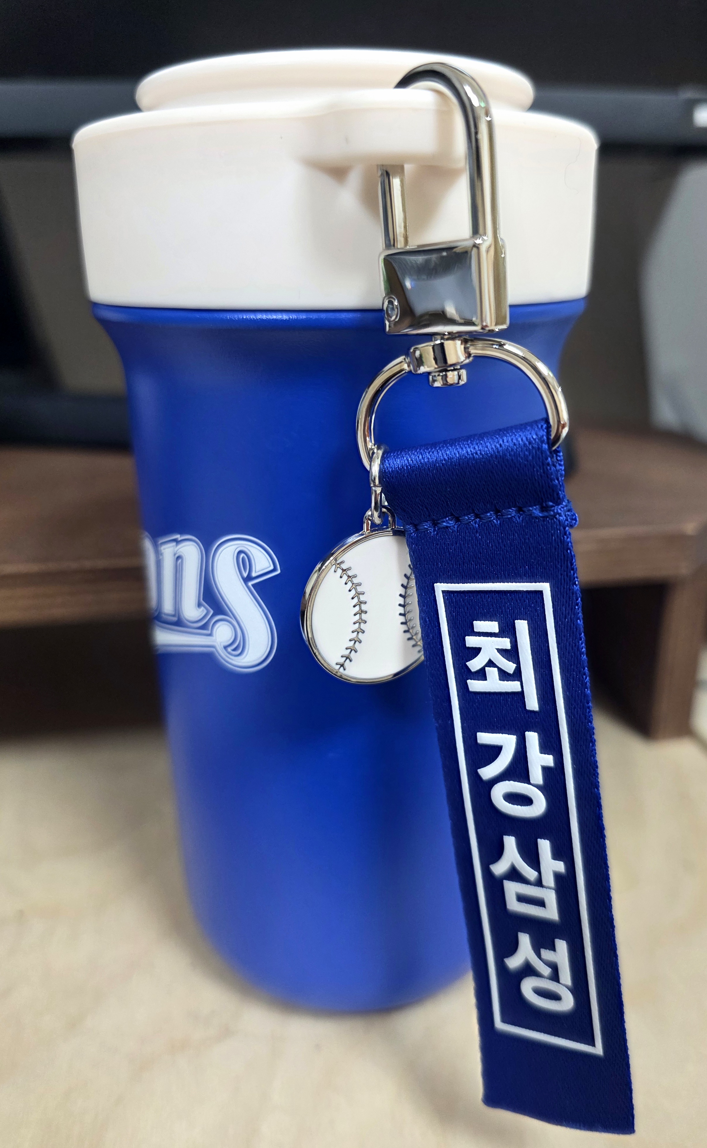 맥주캔을-담을-수-있습니다.