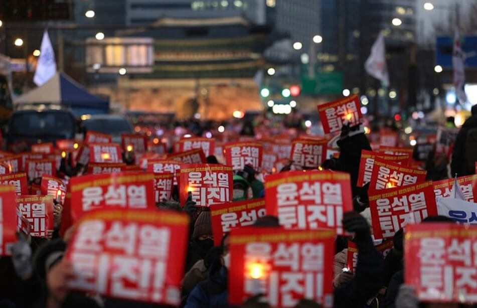 윤석열탄핵청원사이트