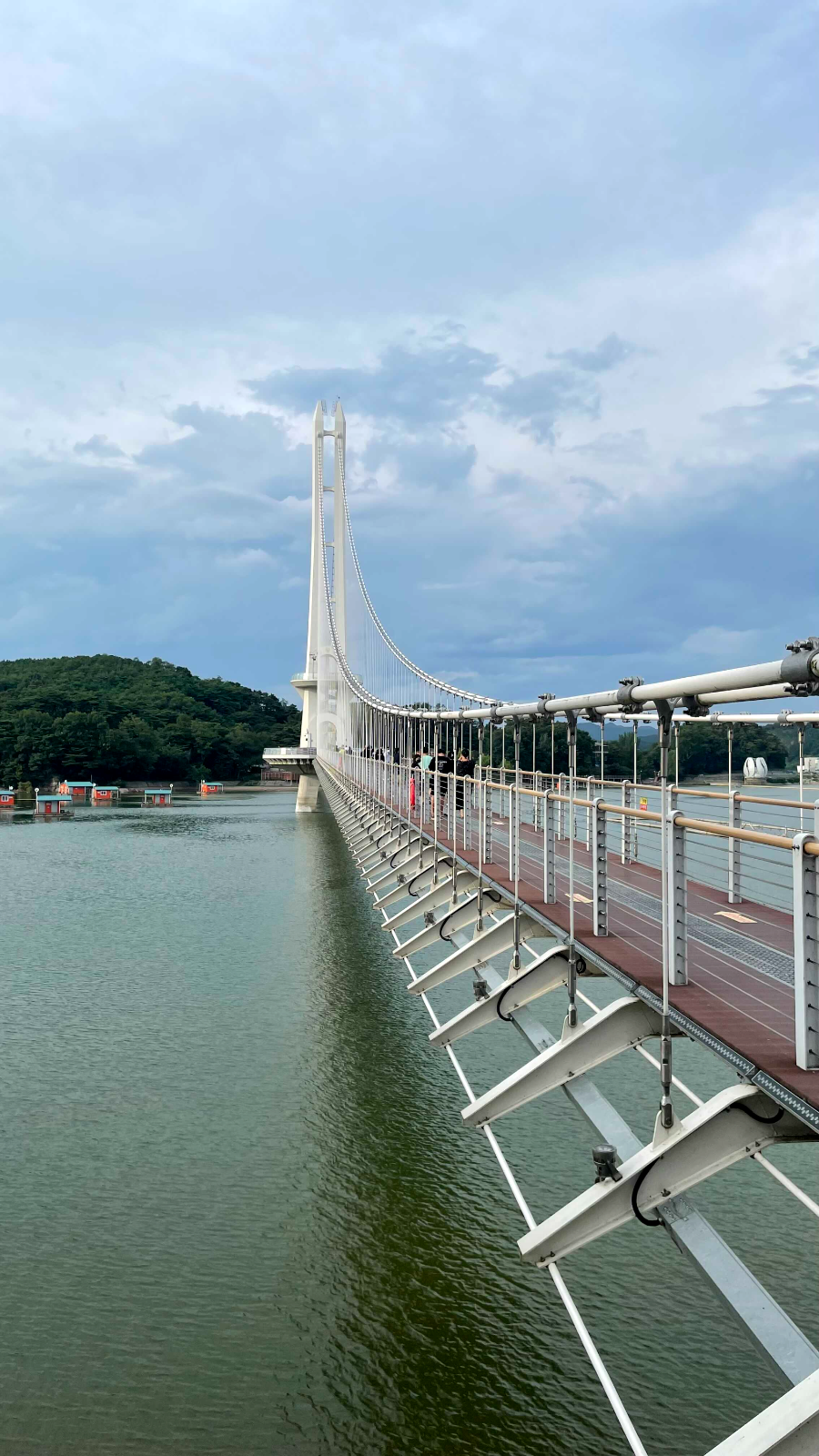 예당호 출렁다리