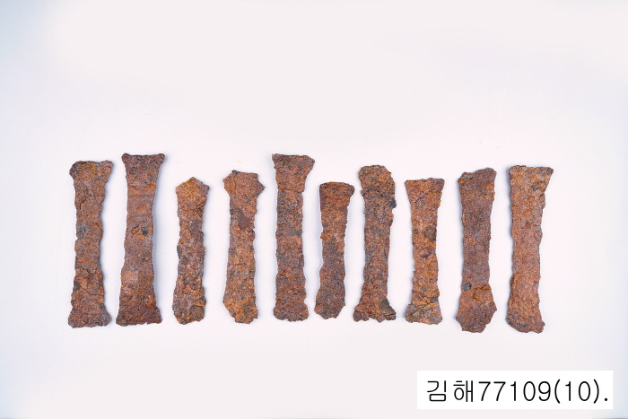 철정(鐵鋌): 철 화폐로 경제와 권력을 장악하다