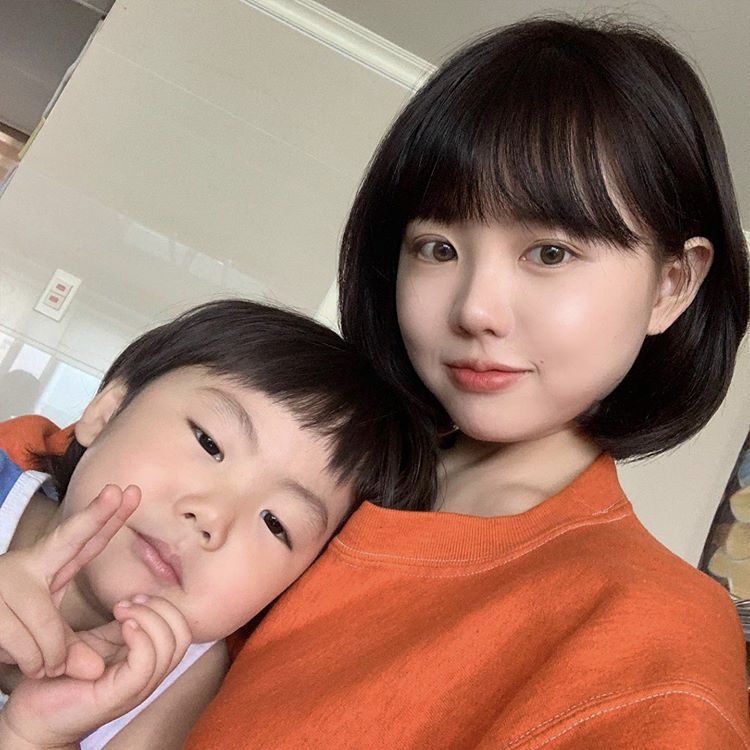 얼짱시대 홍영기 화장품 쇼핑몰 ❘ 나이 학력 직업 키 프로필 ❘ 이세용 남편 아들 가족관계