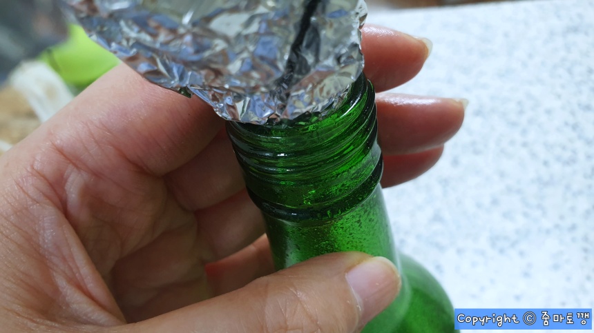 참기름병에-끼우기