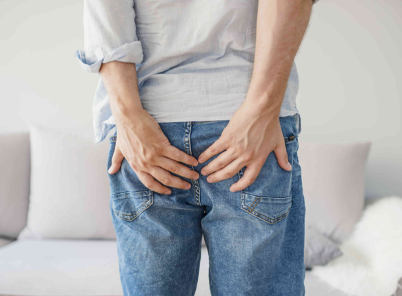 항문에서 피가나는 이유