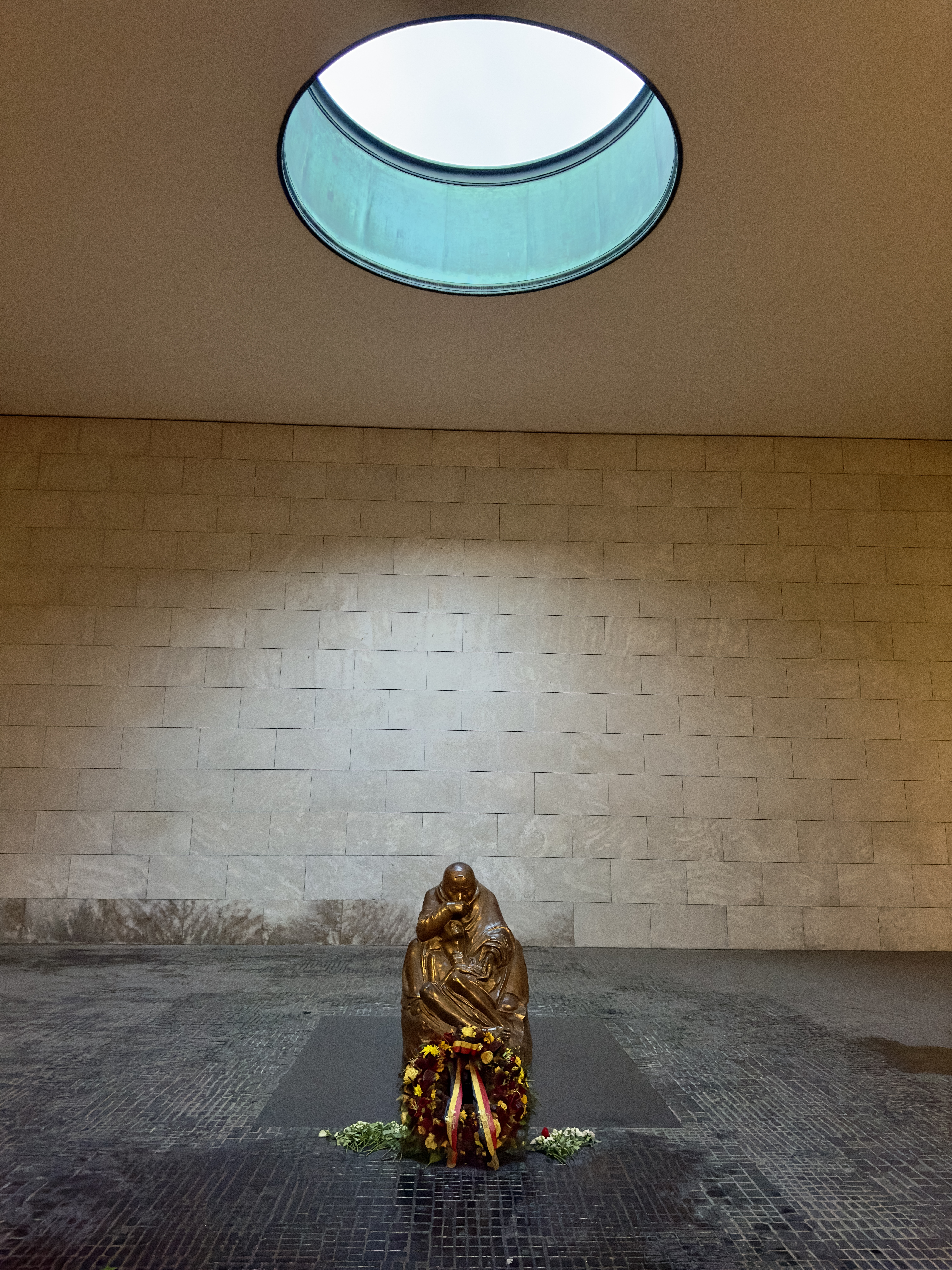 노이헤 바헤 피에타 상